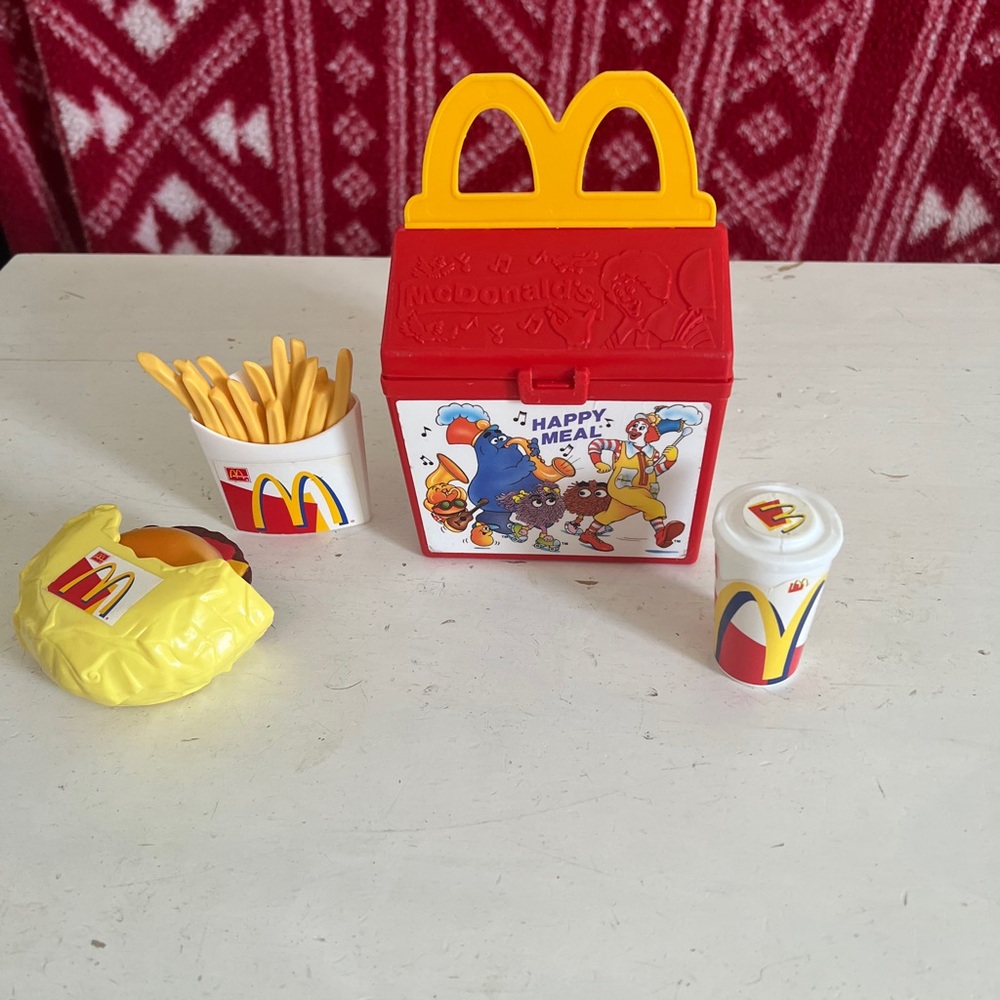 McDonald's Toys, Happy Meal box…
